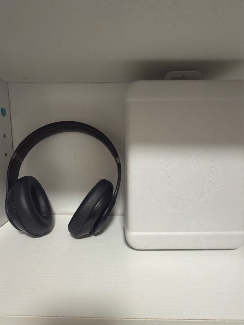 Beats Studio pro （ワイヤレスヘッドホン）