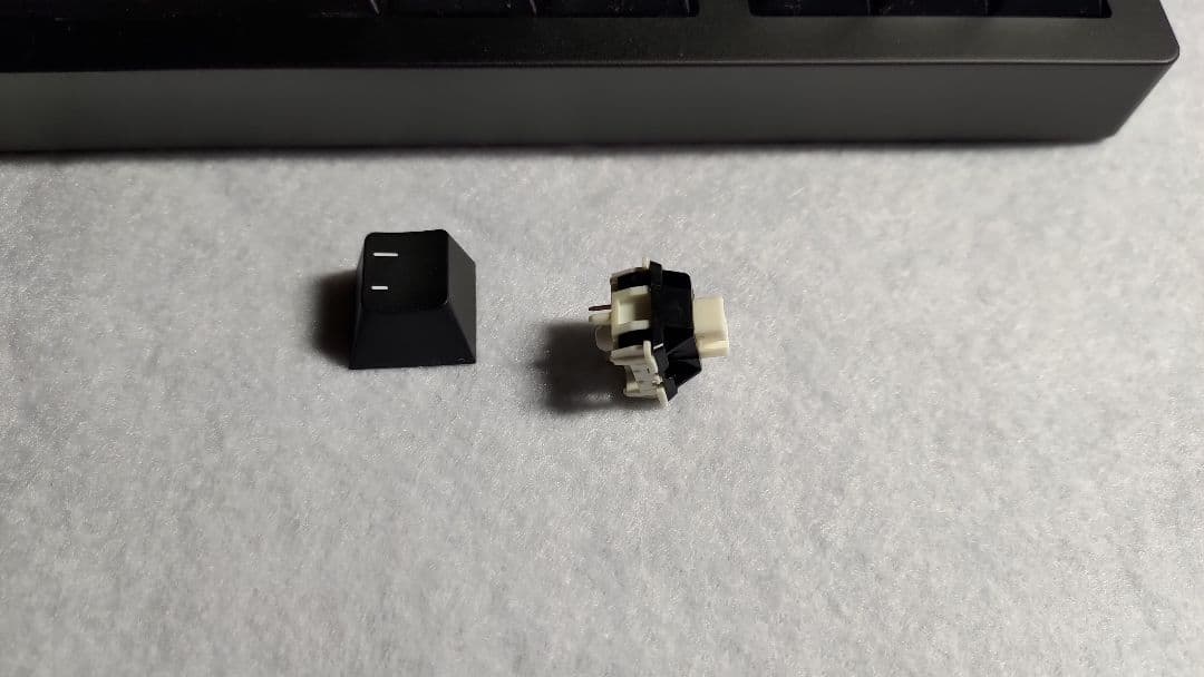 EPOMAKER P65 フルアルミメカニカルキーボード