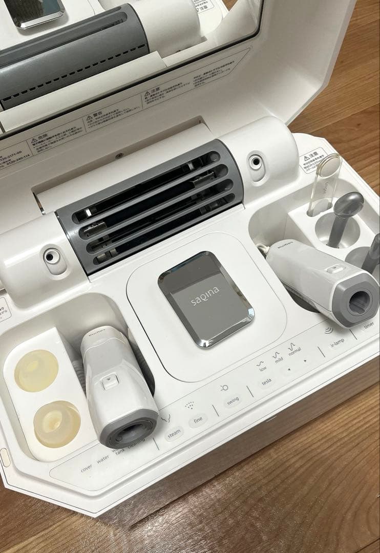 サキナ　ルルシェ　美顔器