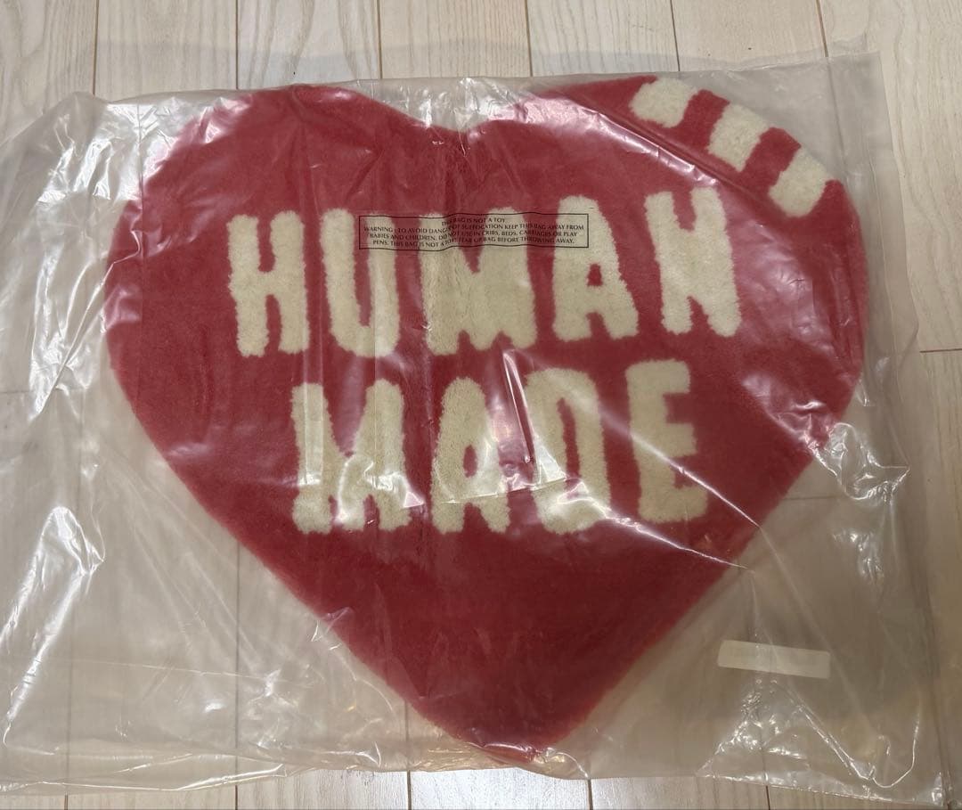 HUMAN MADE RUG SMALL ヒューマンメイド　ラグ　レッド