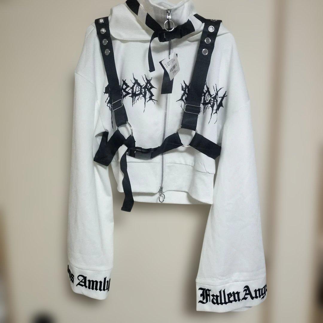 amilige アミリージュ　ショートZIPベルトハーネス付きパーカー　ホワイト