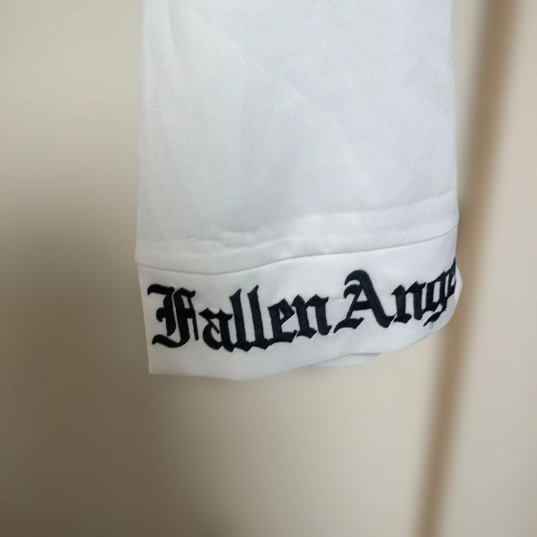 amilige アミリージュ　ショートZIPベルトハーネス付きパーカー　ホワイト