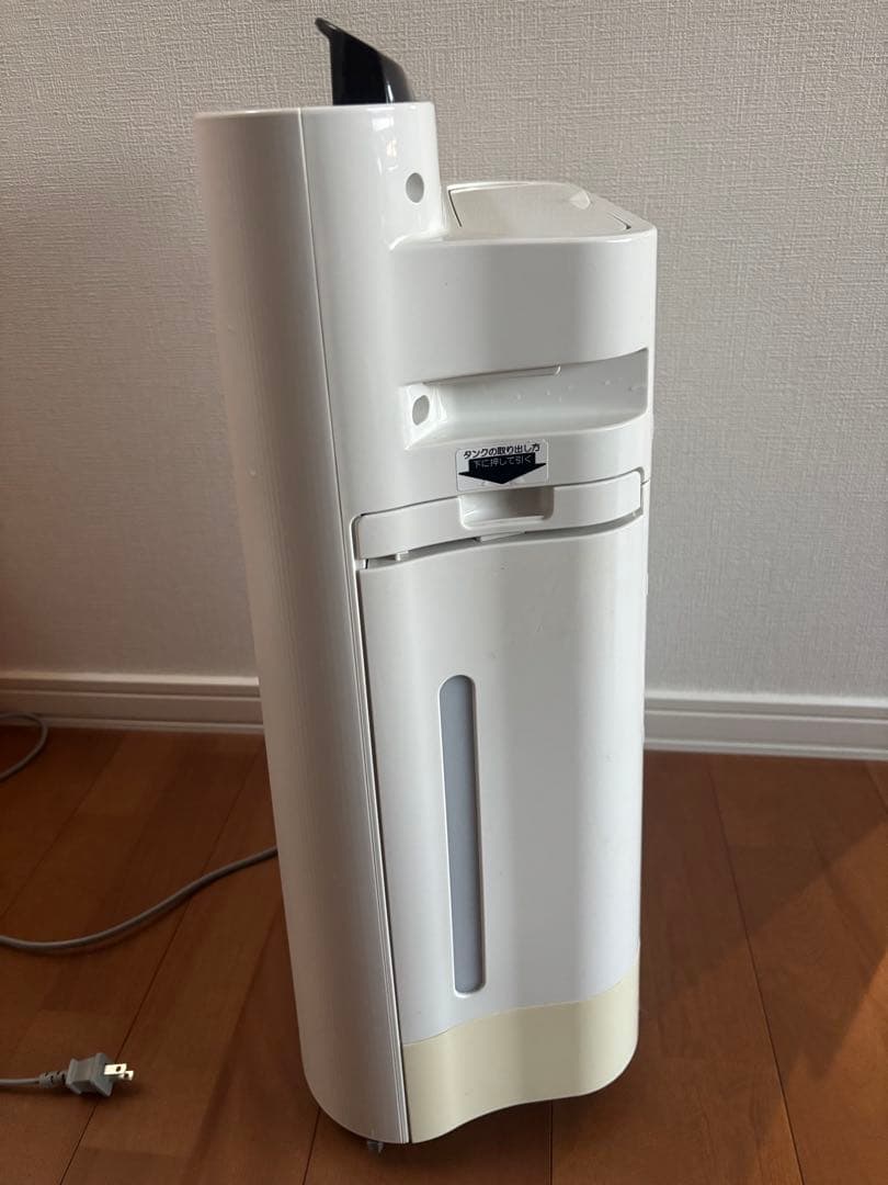 空気清浄機　加湿器　SHARP KC-G50-W