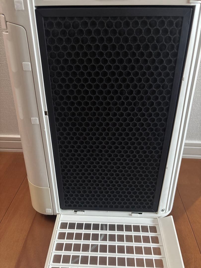 空気清浄機　加湿器　SHARP KC-G50-W