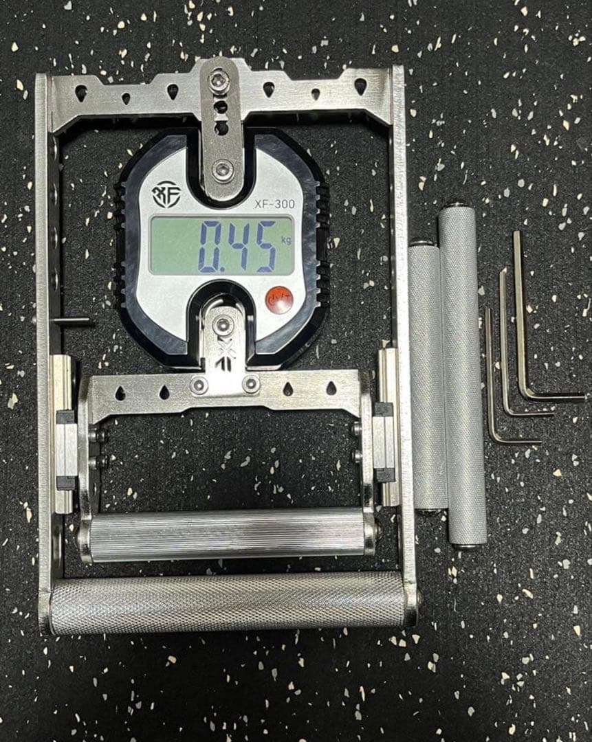 XF-300握力計　300kgまで計測出来る握力計