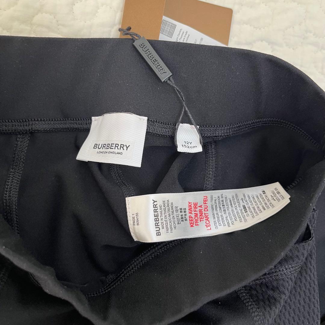 新品タグ付き　Burberry スパッツ　レギンス　キッズ　レディース　黒　ロゴ