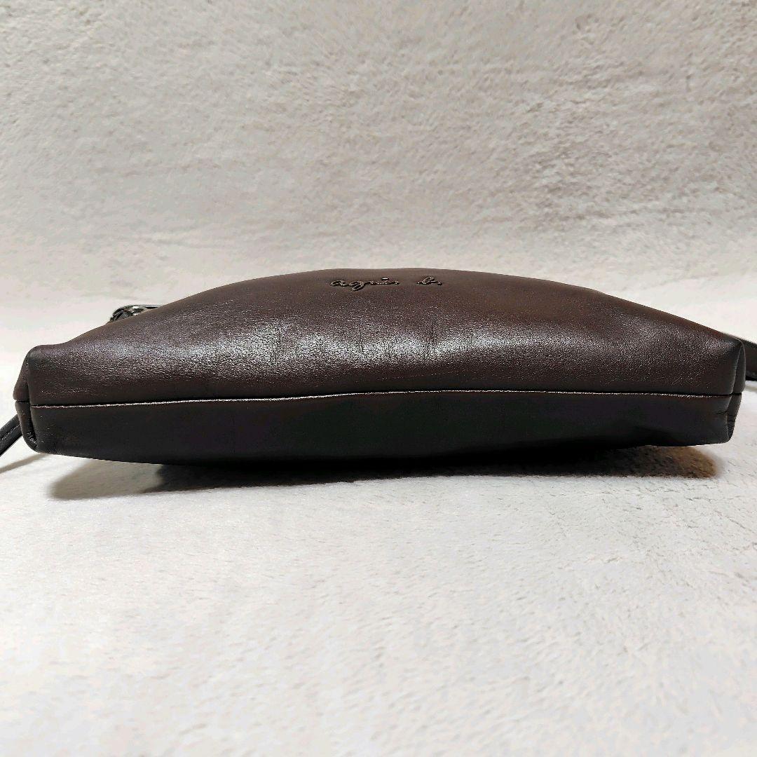 美品✨　アニエスベー　ショルダーバッグ　ブラウン　斜め掛け　ロゴ型押し　ジップ