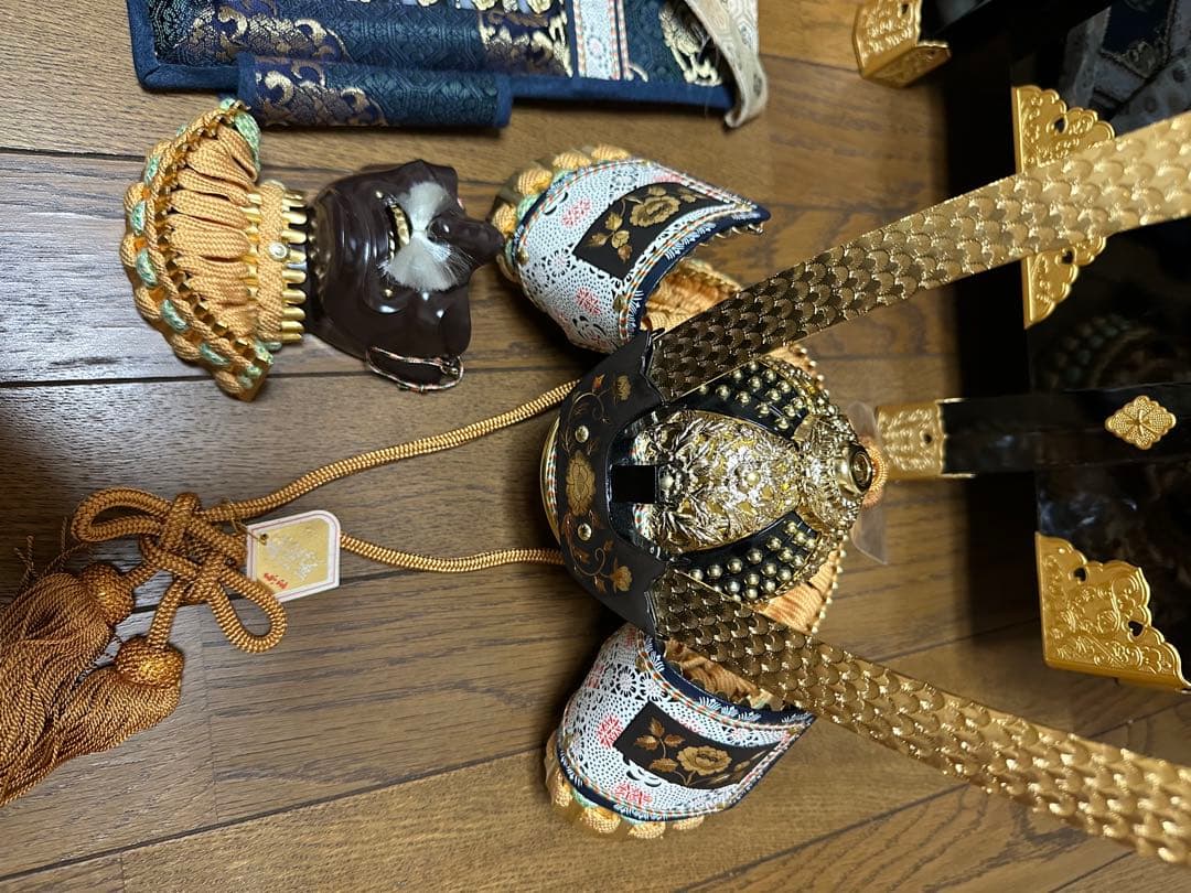 五月人形 豪華な兜と武具付き　子供の日　男の子