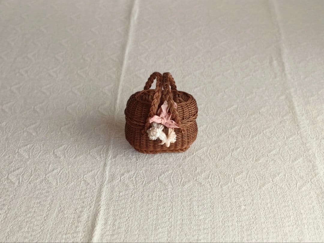 【プップさま】antique doll panier ❀ 小さなバスケット カゴ