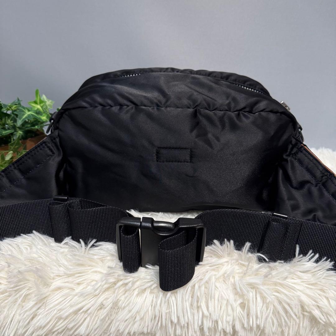 超人気【極美品】ポーター タンカー PORTER ウエストバッグ ブラック