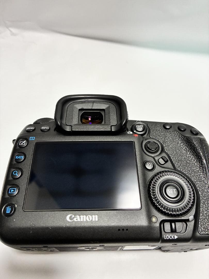 美品 Canon EOS 5D Mark IV（5dmarkiv）+BG-E20