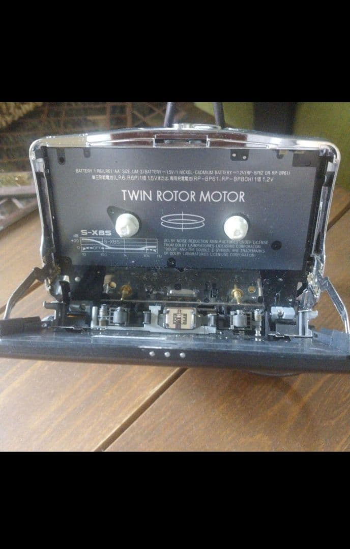 パナソニック カセットテーププレイヤー RQ-S75