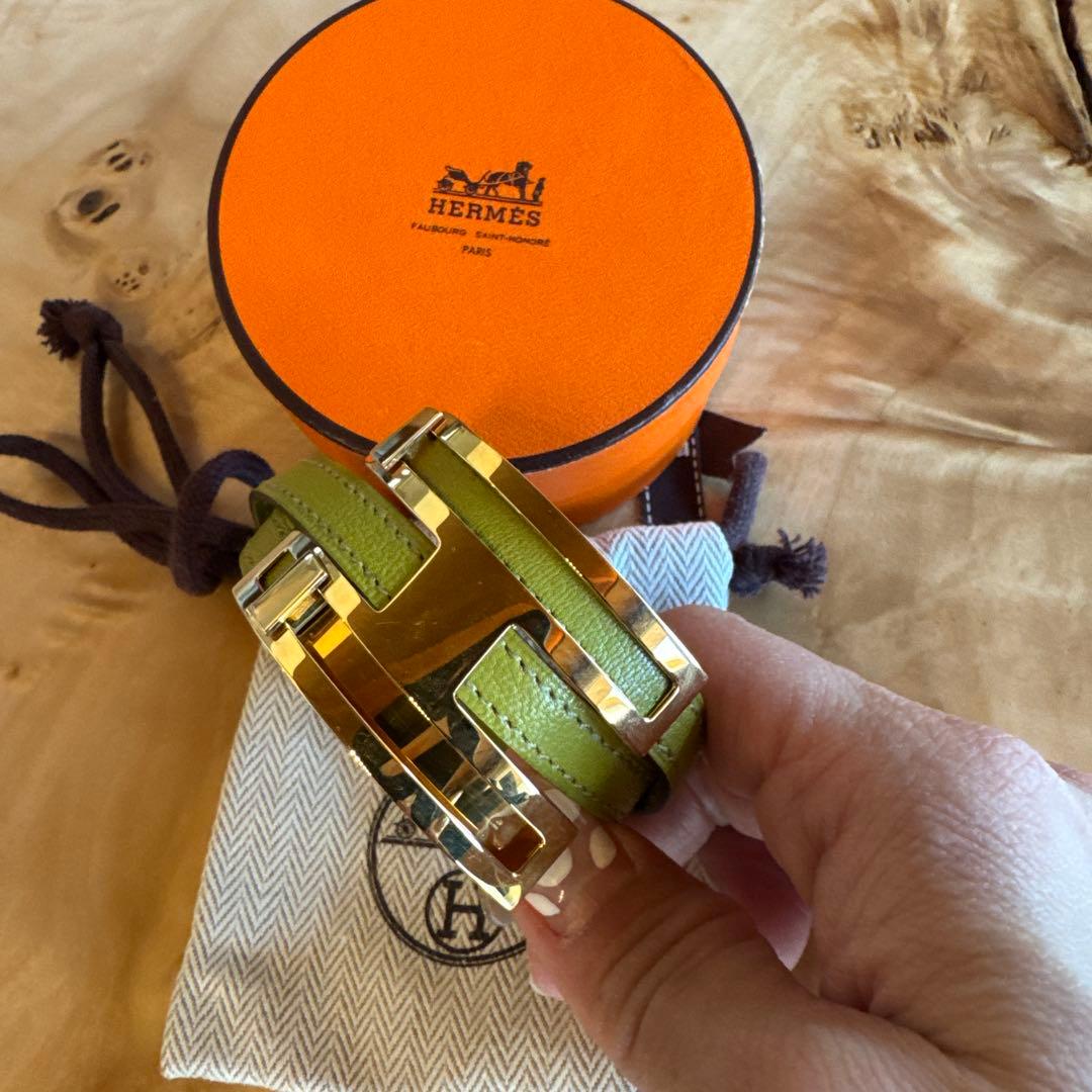 HERMES グリーン・ゴールド バングル