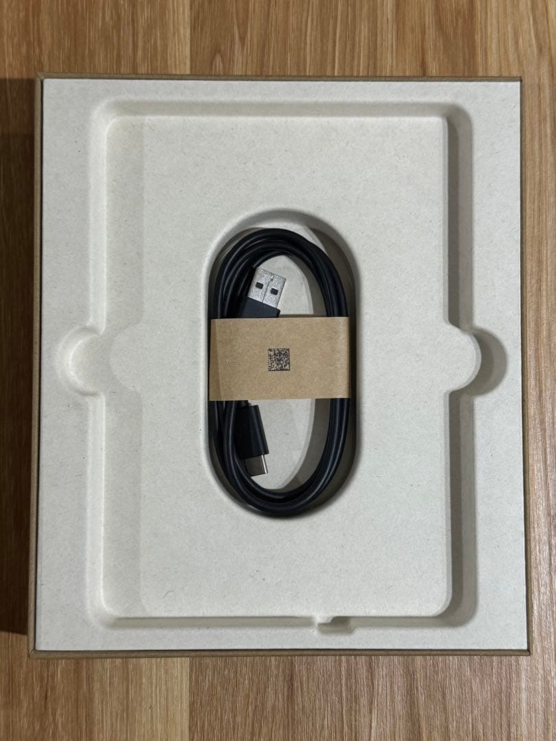 【美品】Kindle Paperwhite第11世代 32GB 純正カバー付