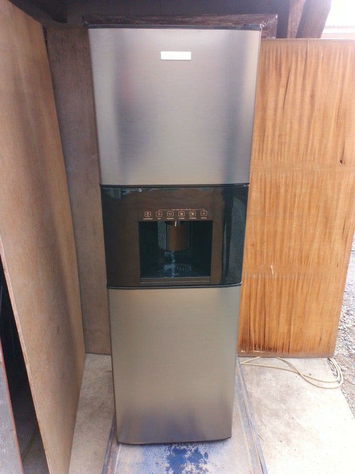 ウォーターサーバー CMFIWD001 通電OK