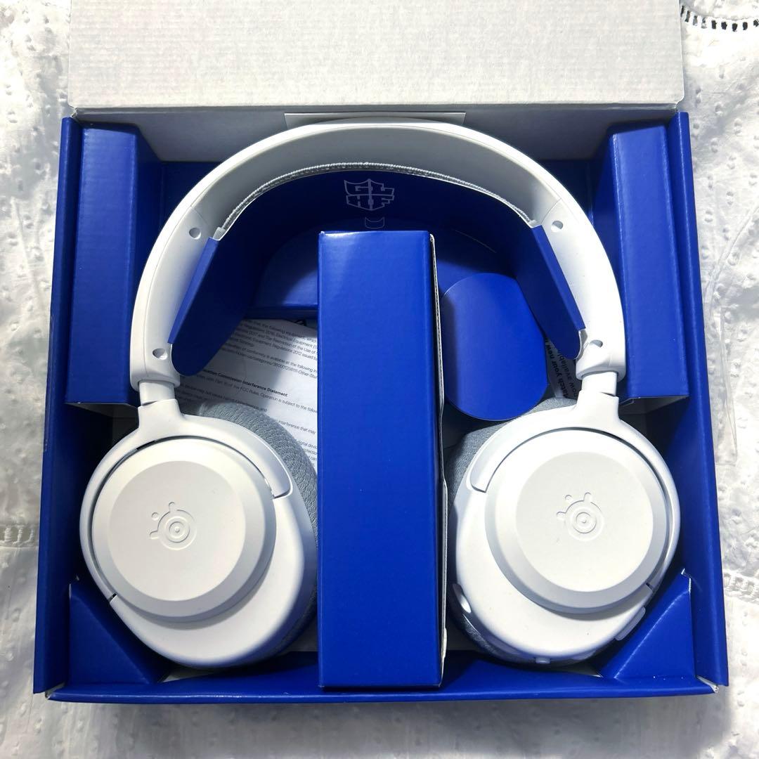 最安)STEELSERIES　Arctis Nova 3P Wireless