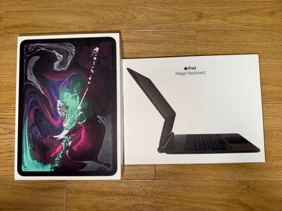 iPad Pro 11 第1世代 256GB magic keyboard