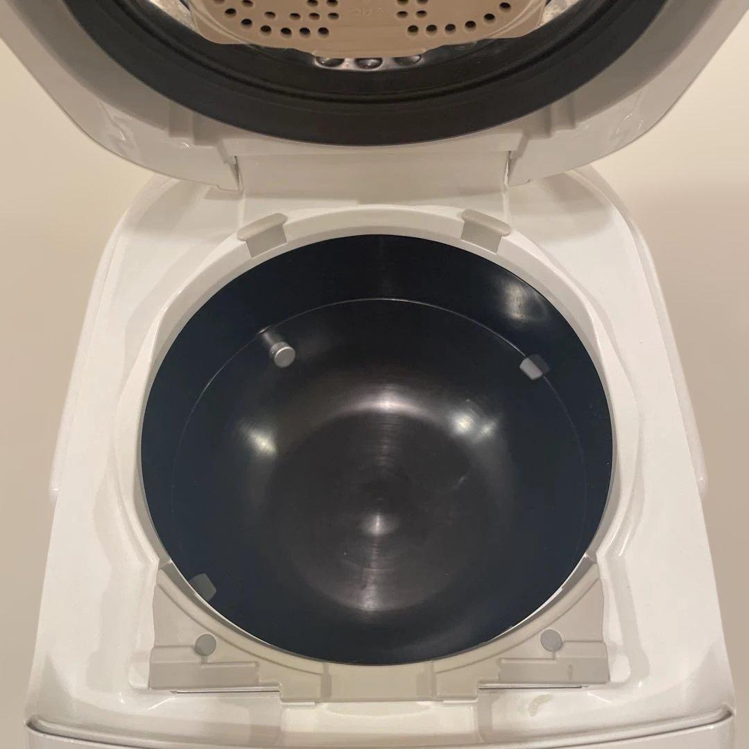 象印　炊飯器　NP-RN05-BA