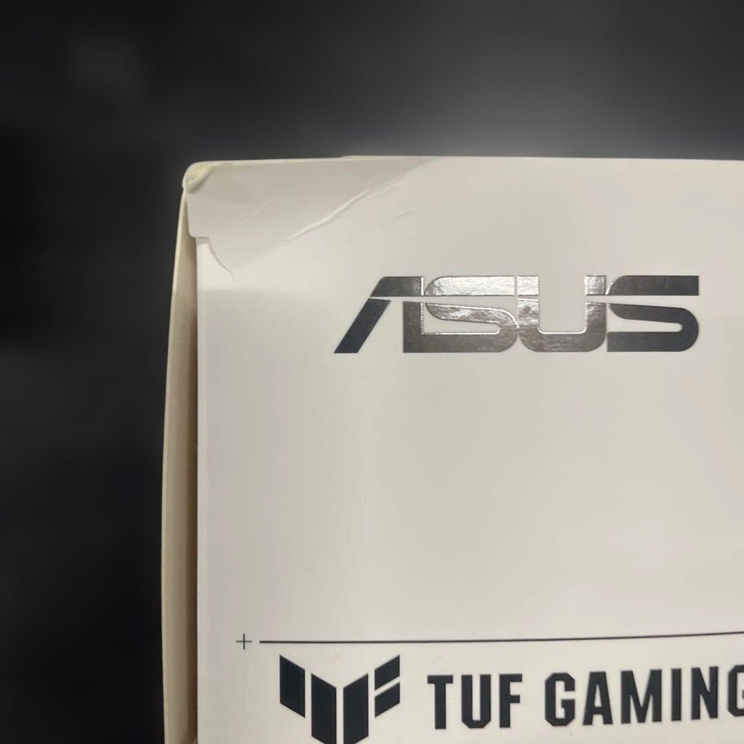 新品、ASUS Gaming GeForce RTX 4070 TiSUPER