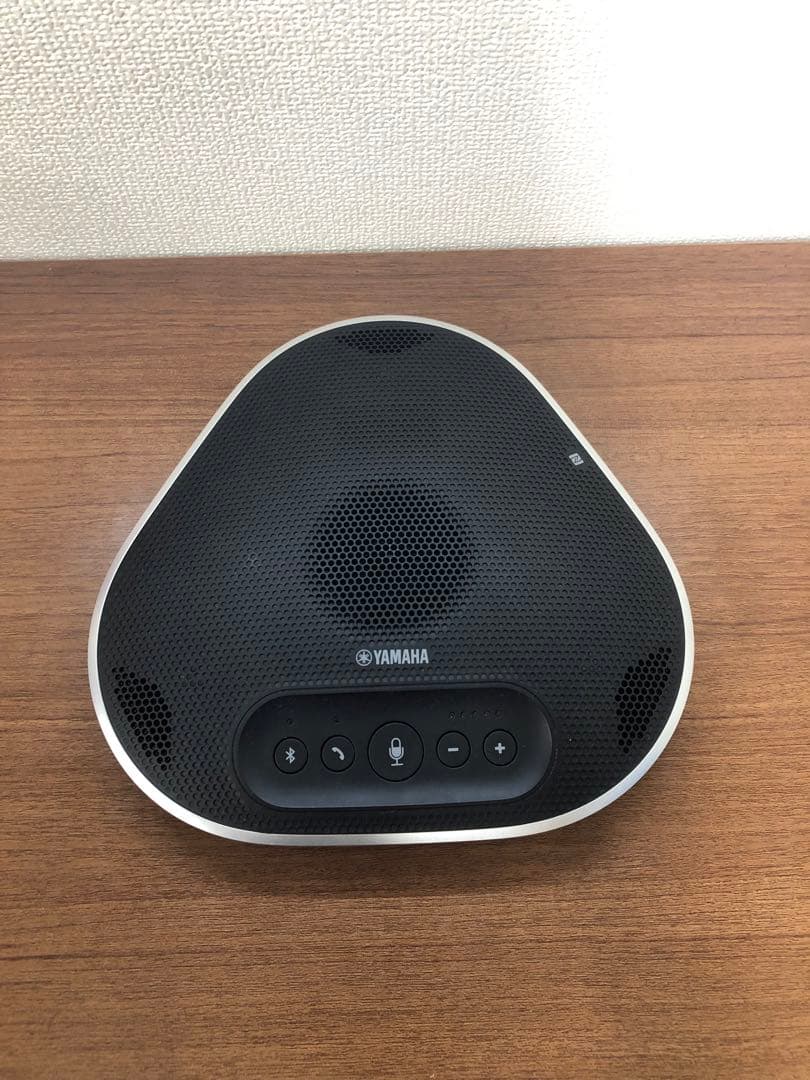 YAMAHA スマートスピーカー 三角形
