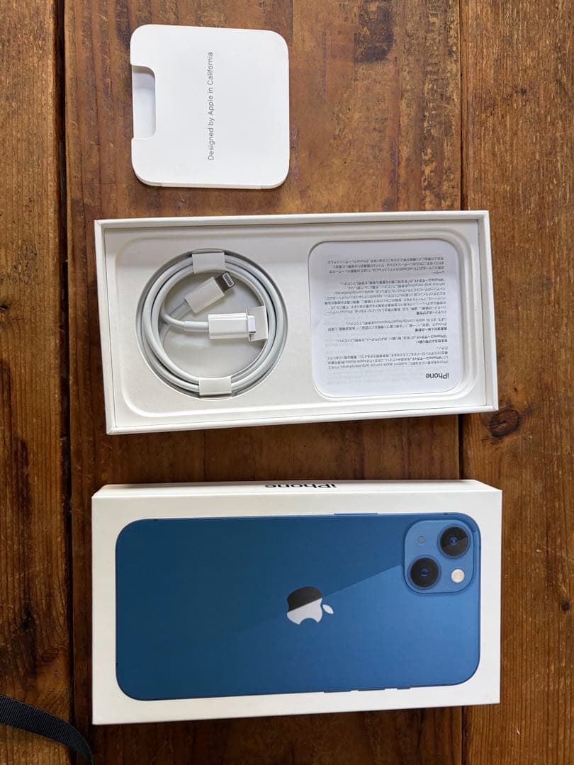 Apple iPhone 13 ブルー 充電ケーブル付