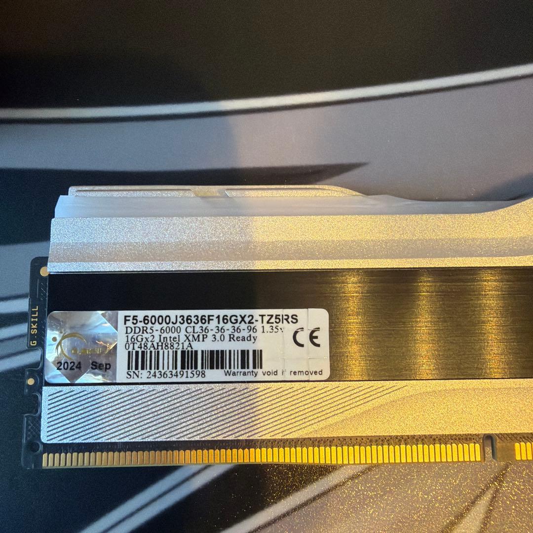 DDR5 6000 Mhz Trident z5 RGB 16×2 32GB