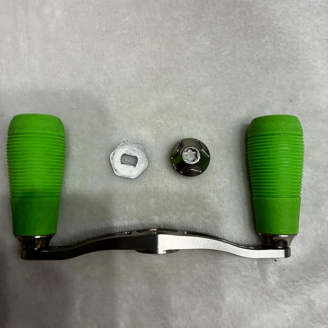 DRT バリアル シルバー 95mm グリーン ホイールキャップ シマノ 左