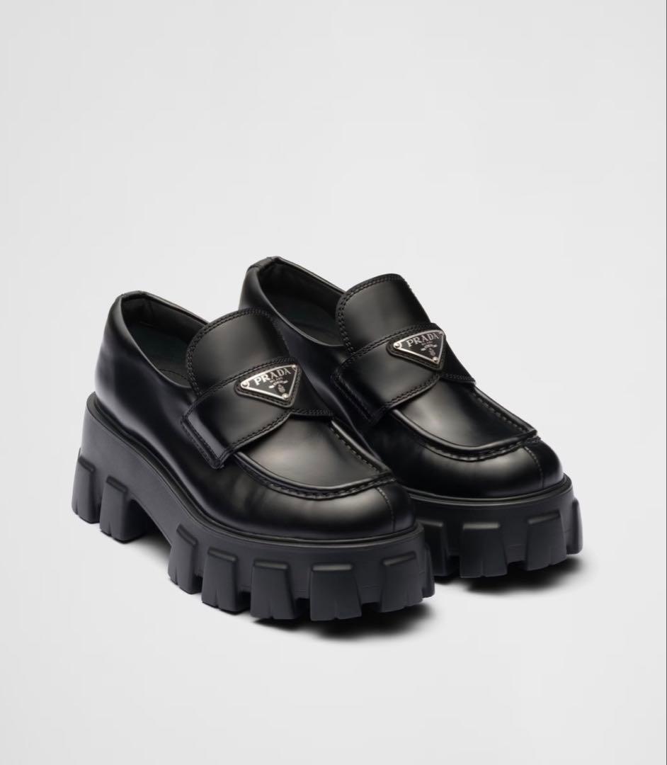 【正規品】PRADA ブラックレザー ローファー 厚底