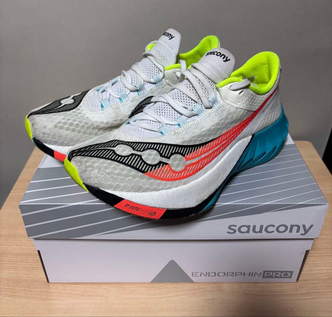 サッカニー エンドルフィンプロ４ 26cm