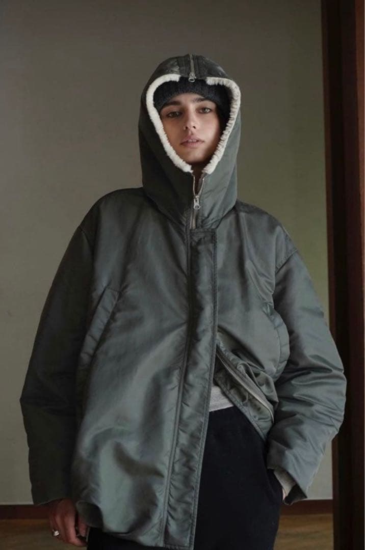 CLANE 美品 BALLOON DESIGN HOODED N3B