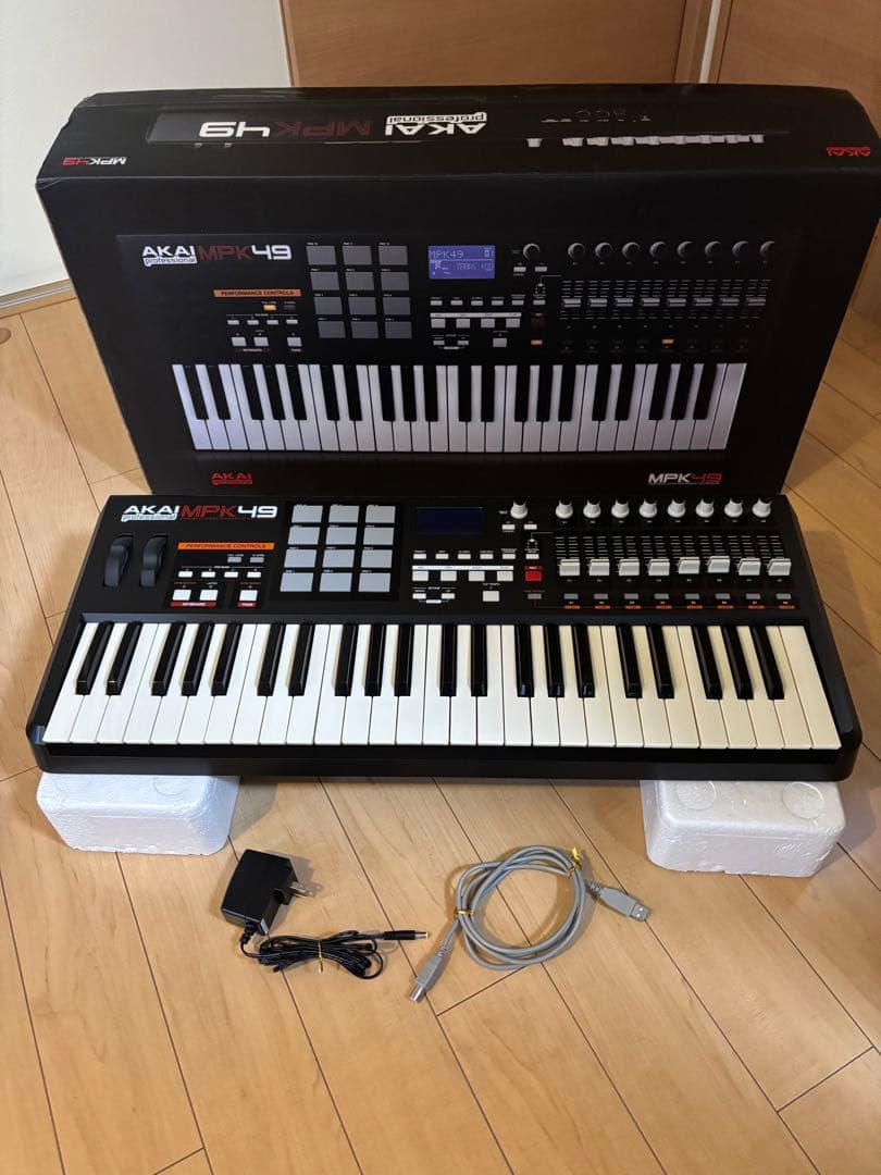 AKAI MPK49 MIDIキーボード