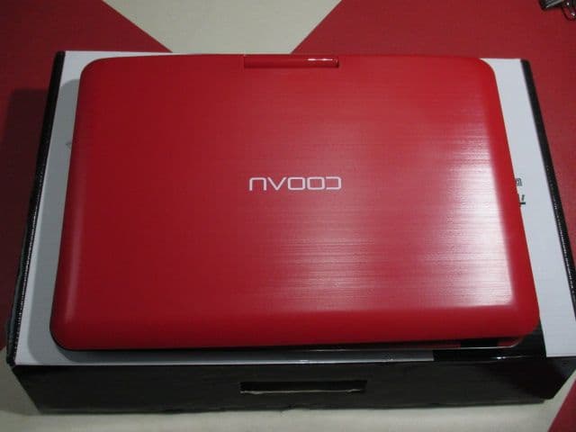 新品 ポータブルDVDプレイヤー COOAU 大画面15.6 回転式スクリーン