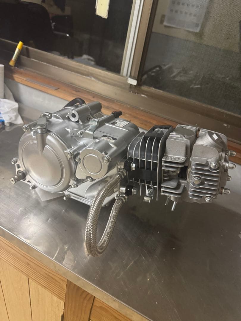ド*カ様 GPX125 中華エンジン モンキー　カブ　シャリー