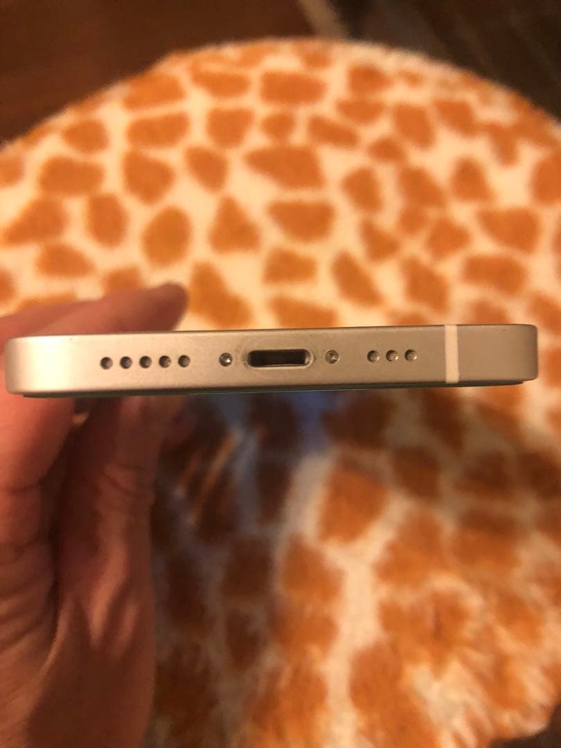 アイホン12 64G ホワイト　美品です。