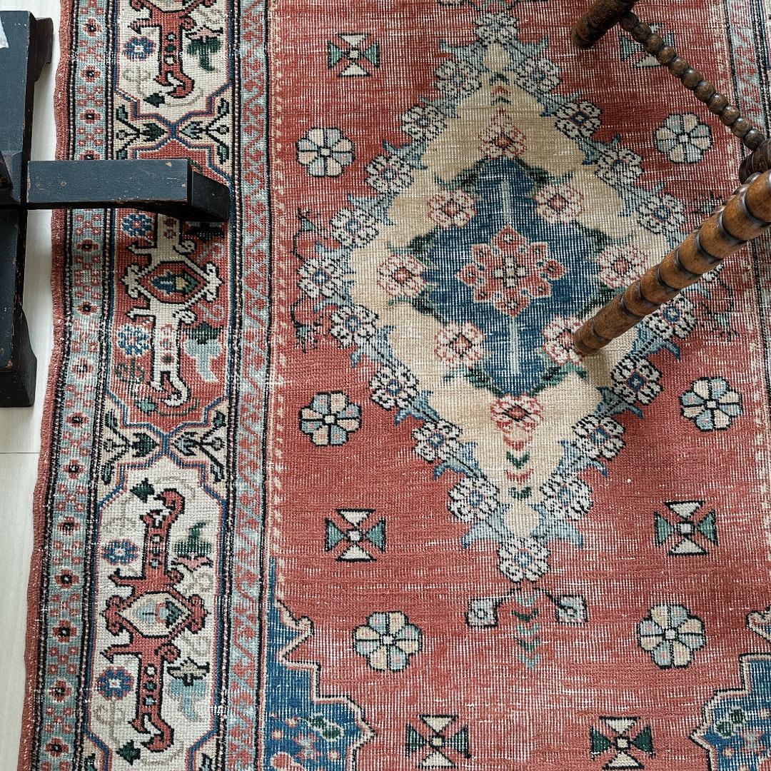 トルコヴィンテージラグ A51 レア オレンジ テラコッタ ネイビー グリーン