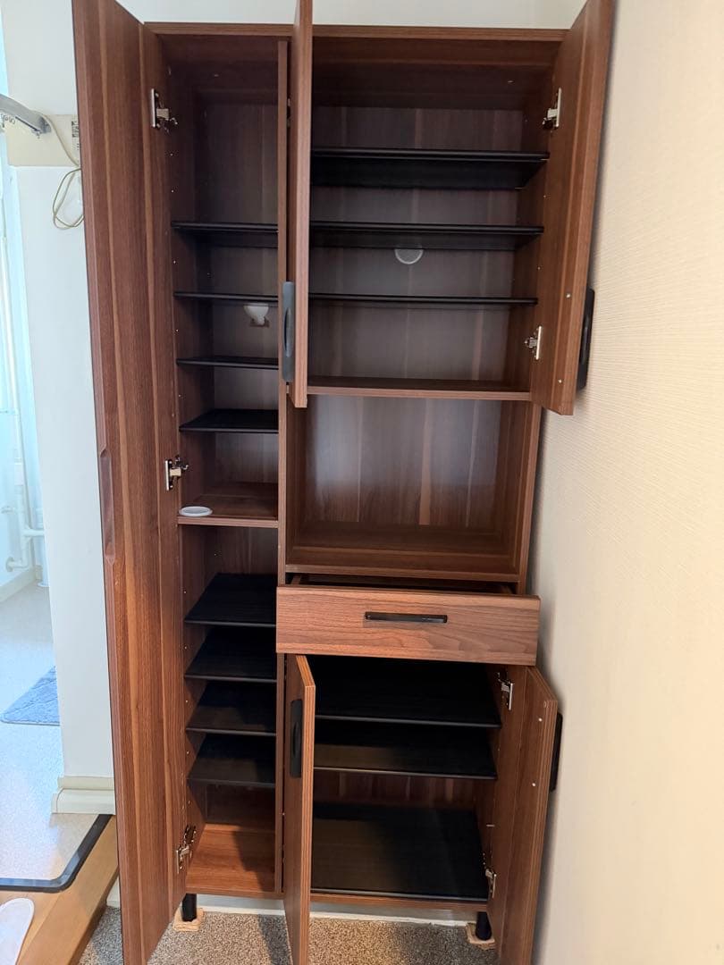 ブラウン 木製 シューズラック 引き出し付き 引き取り限定です。