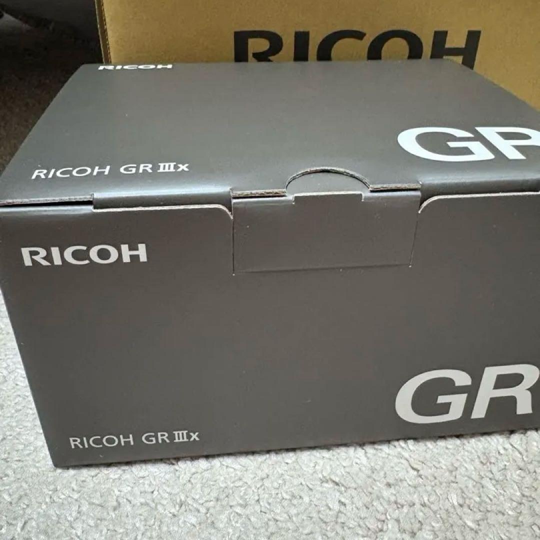 【新品未使用】RICOH GRIIIx リコー