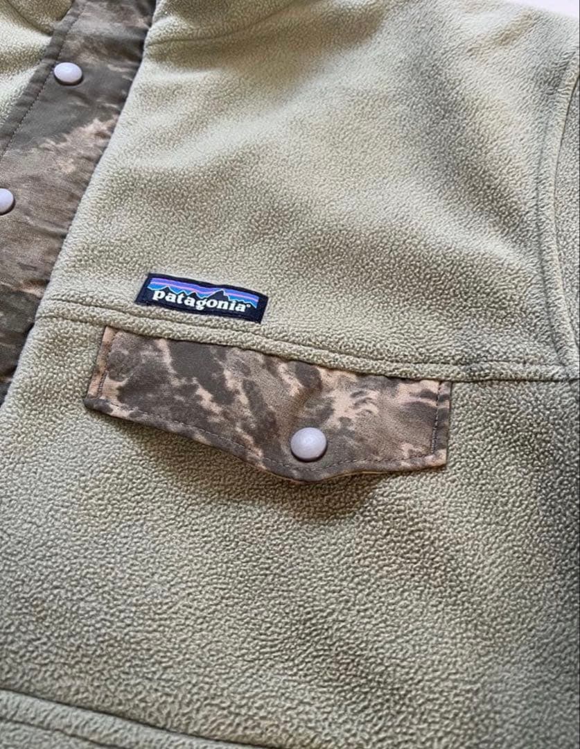 パダゴニアリバーシブルスナップＴ グリゼードプルオーバー