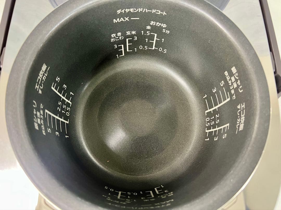 Panasonic【可変圧力IHジャー炊飯器 SR-MPA102】ブラウン