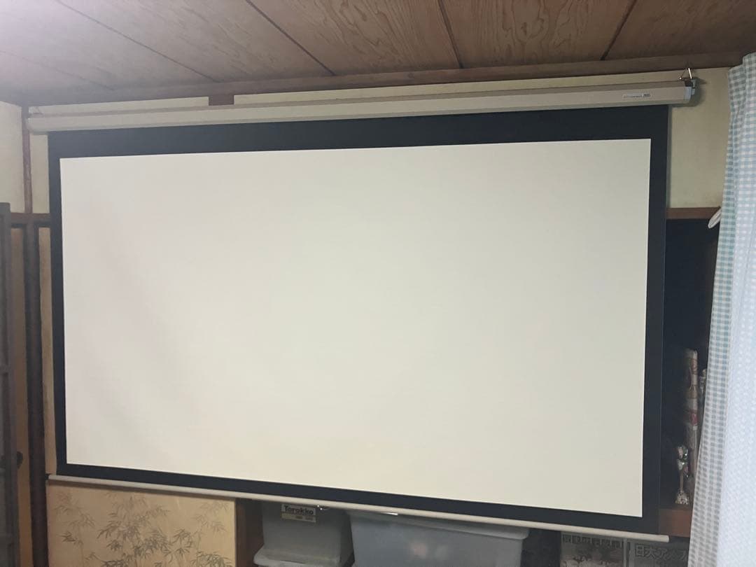 キクチ　100インチスクリーン