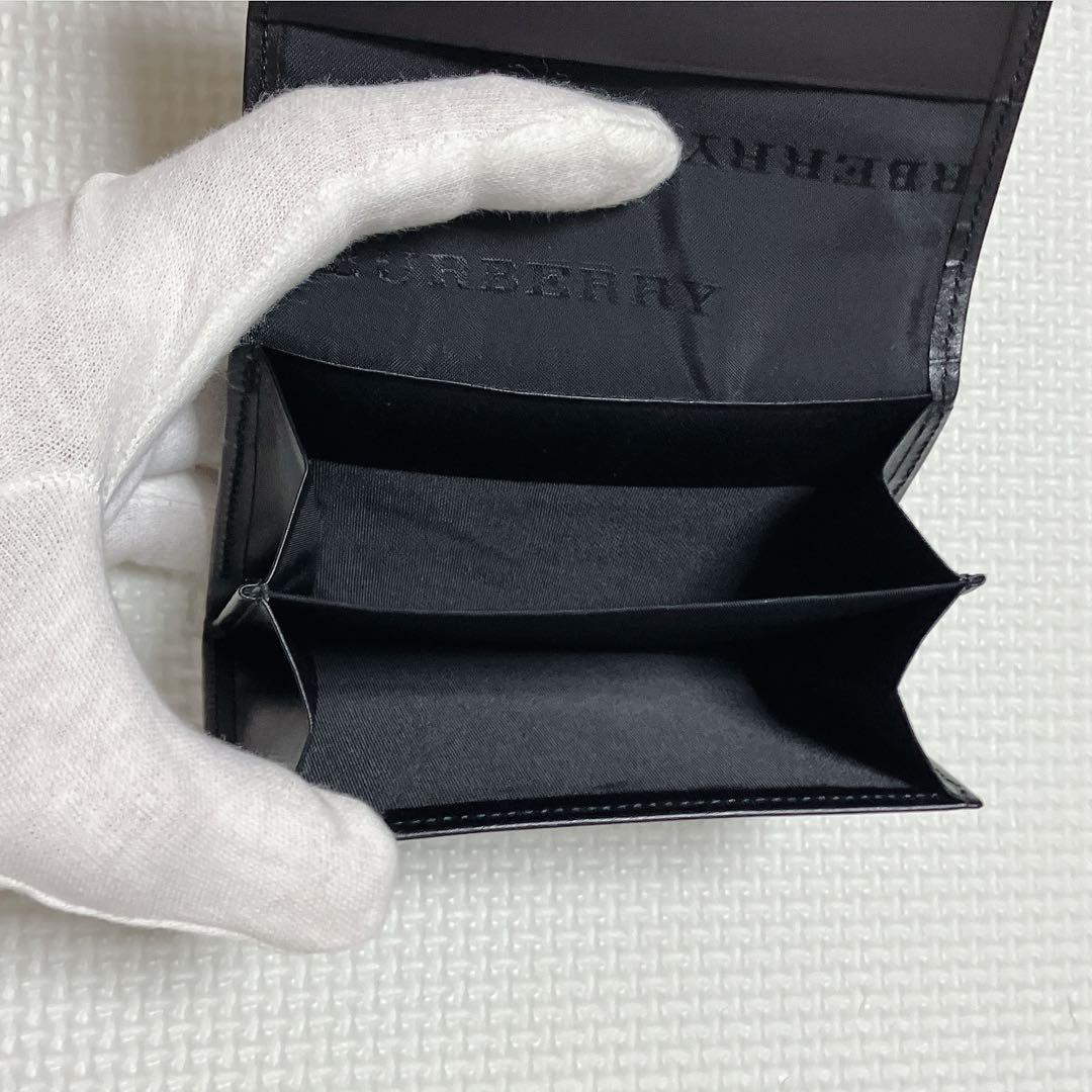 ・未使用　BURBERRYバーバリー レザーカードケース　名刺入れ　黒　箱付き