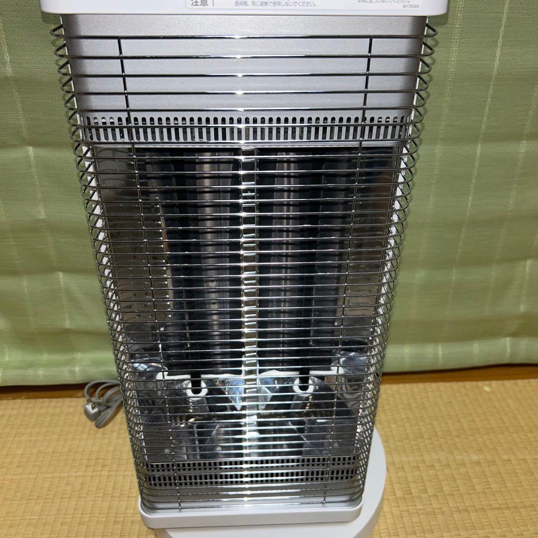 【ダイキン】遠赤外線暖房機　セラムヒート　ERFT11VS-W