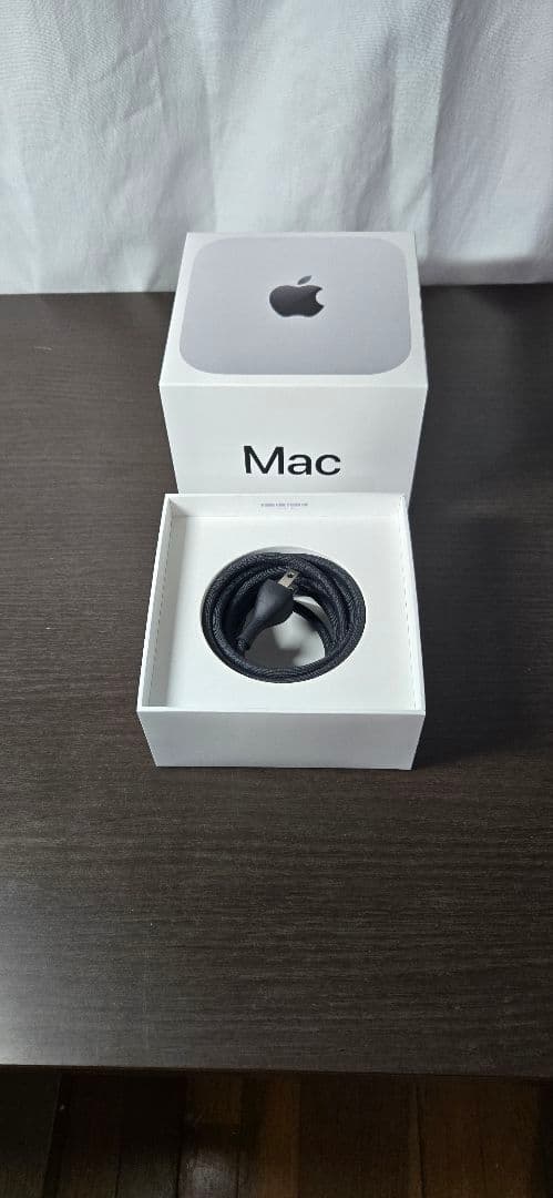 Apple Mac mini M4 16GB 256GB 2024年