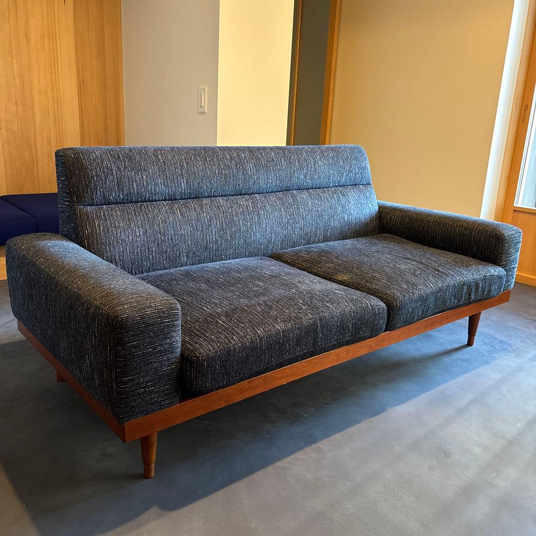 栗　PACIFIC FURNITURE SERVICE ソファー