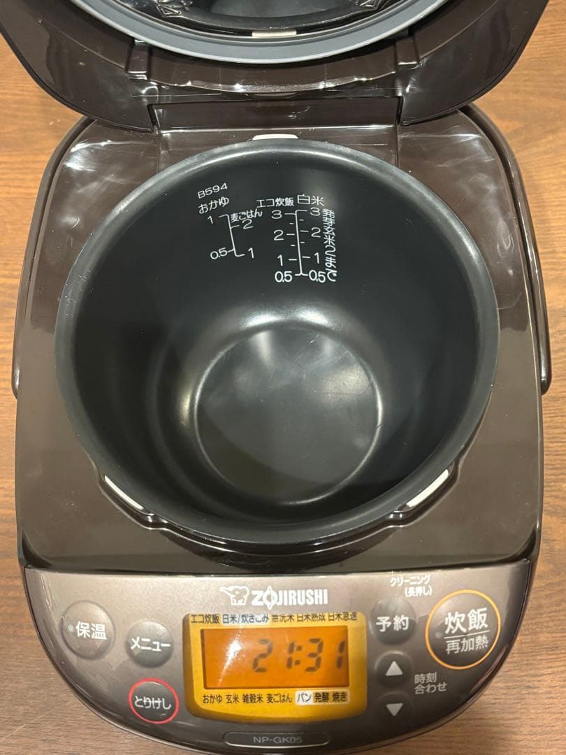 象印　IH 炊飯器　3合炊き　2022年製 豪熱沸とうIH 極め炊き　説明書有