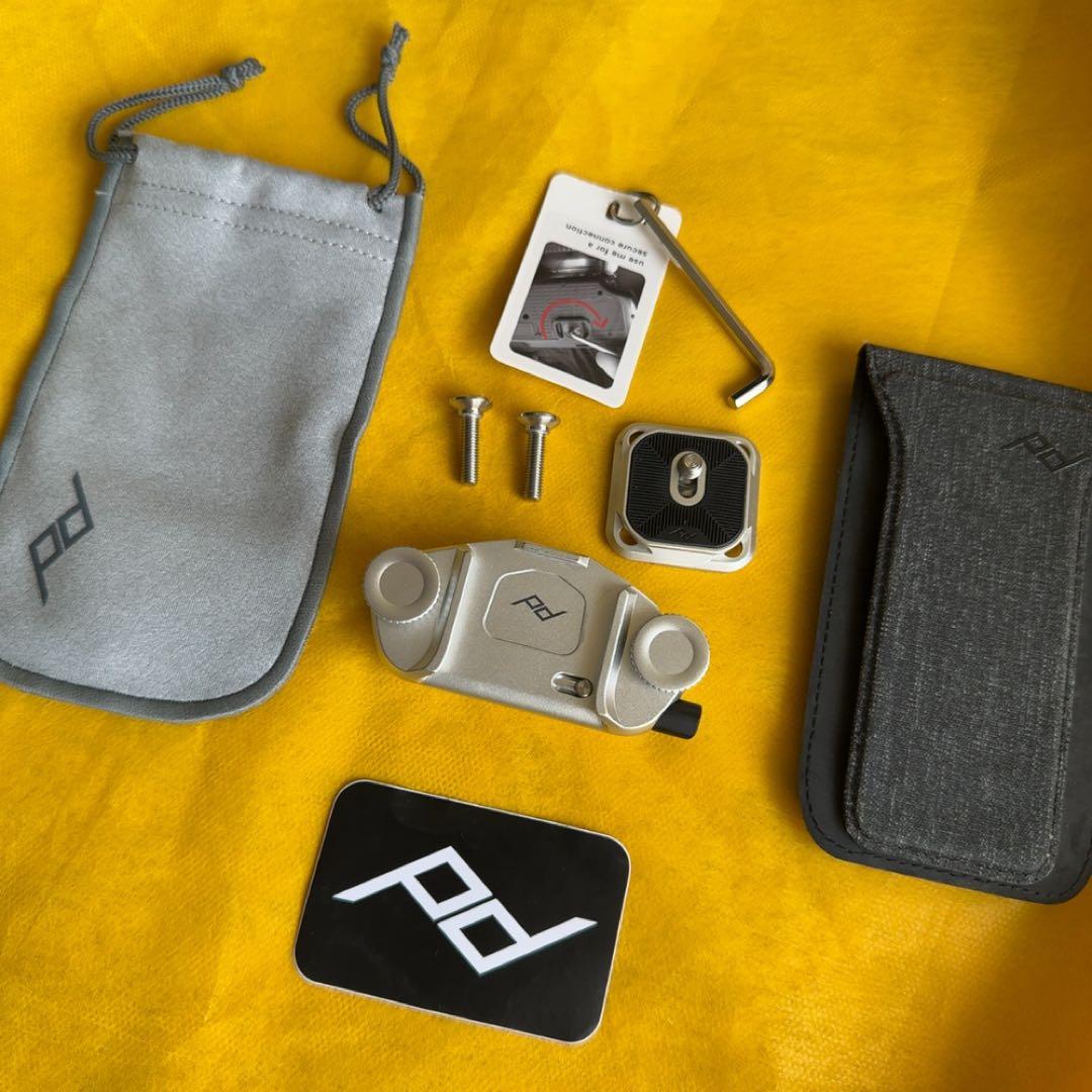 匿名発送 Peak Desing ピークデザイン キャプチャー V3 シルバー