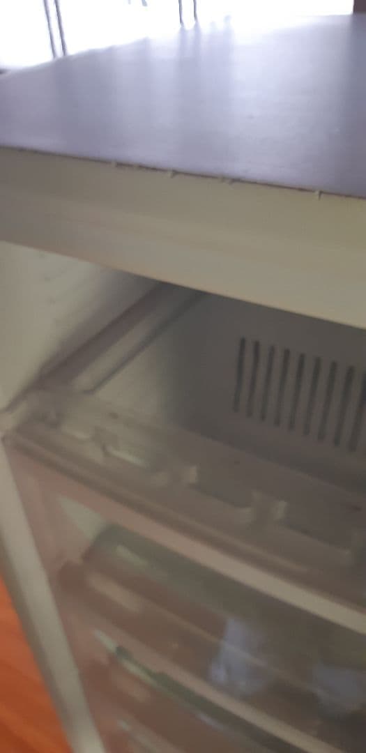 三菱ノンフロン冷凍庫　144L