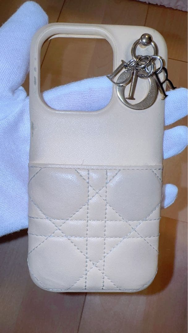 Dior iPhoneケース イエロー　15pro