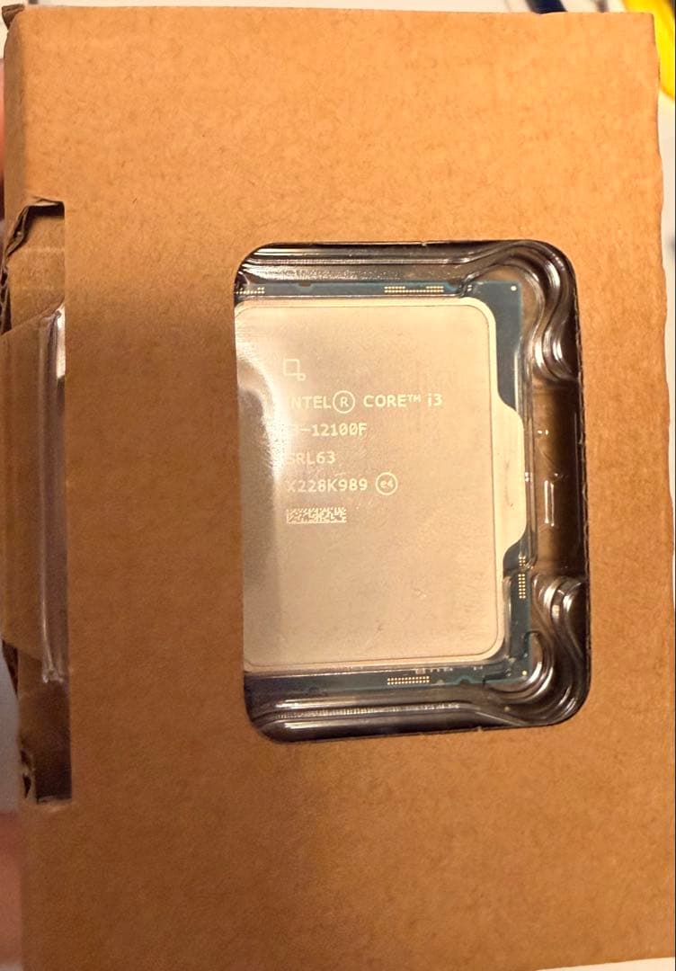 Intel Core i3-12100F 12th Gen 12世代 CPU