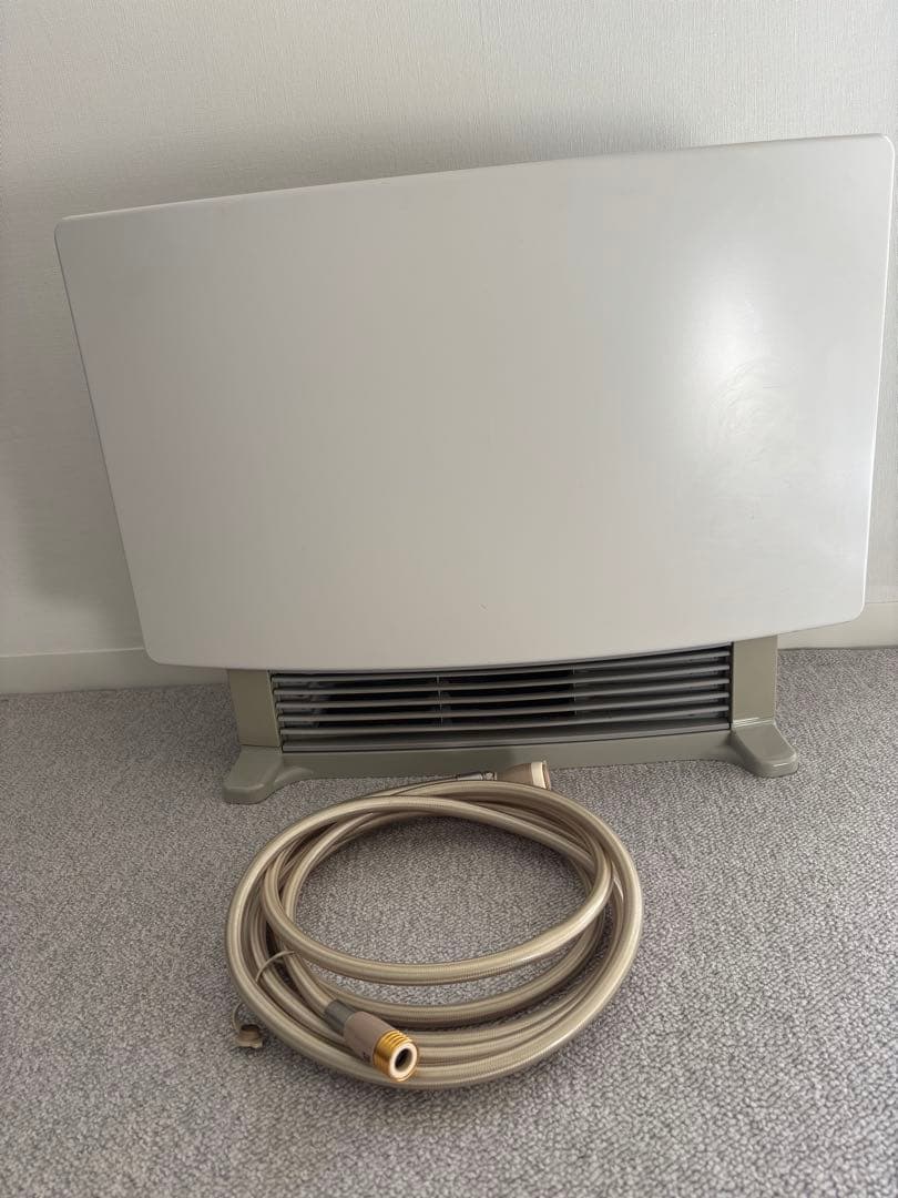 美品東京ガスリンナイガスファンヒーター　RN-B935FH-WH グッドデザイン